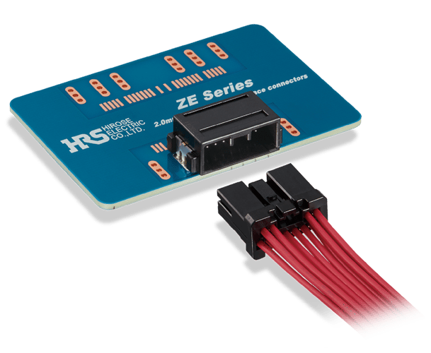 Image of Hirose ZE05 series connector, designed for high-speed automotive connectivity